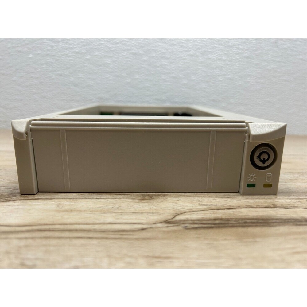 Data Cstle BT-32 RH Enhanced HDD Mobile Rack Shock Absorber Aluminum Tray W Keys - Picture 5 of 16